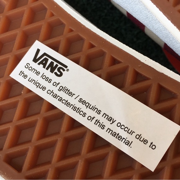 NWT Vans Glitter Checkerboard Old Skool
Sneaker 🌈 Pride Collection - Picture 5 of 6